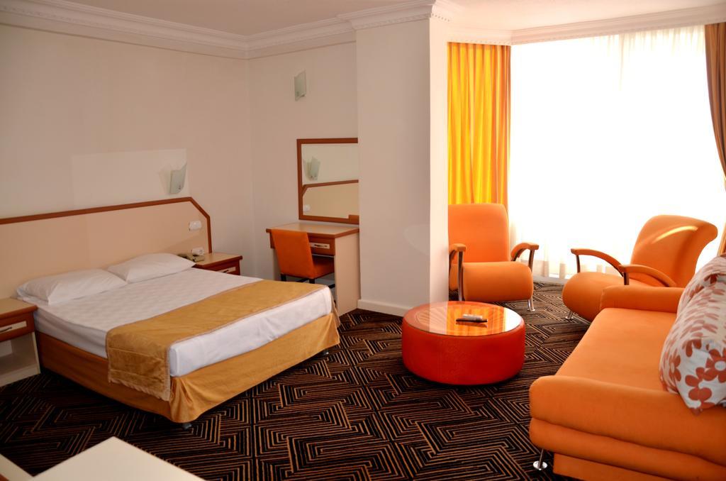 Orient Resort Hotel Fethiye Habitación foto